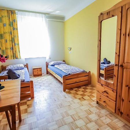 Economic 2Sb Apartment In Lively Area Viyana Dış mekan fotoğraf
